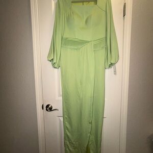 NWT Asyaa Elegant Green Women's Dress
